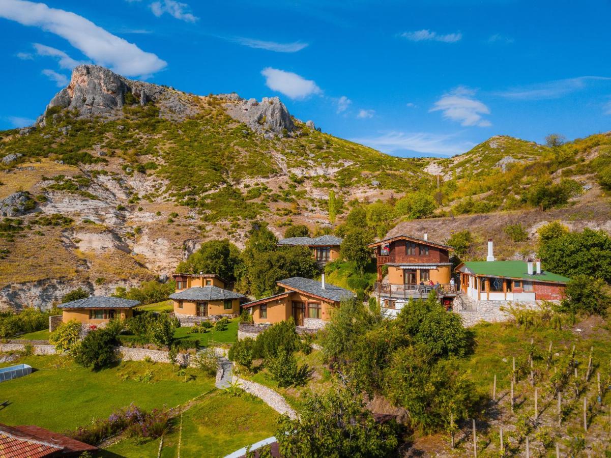 Eco Village Under The Cliffs Ilindentsi Екстер'єр фото